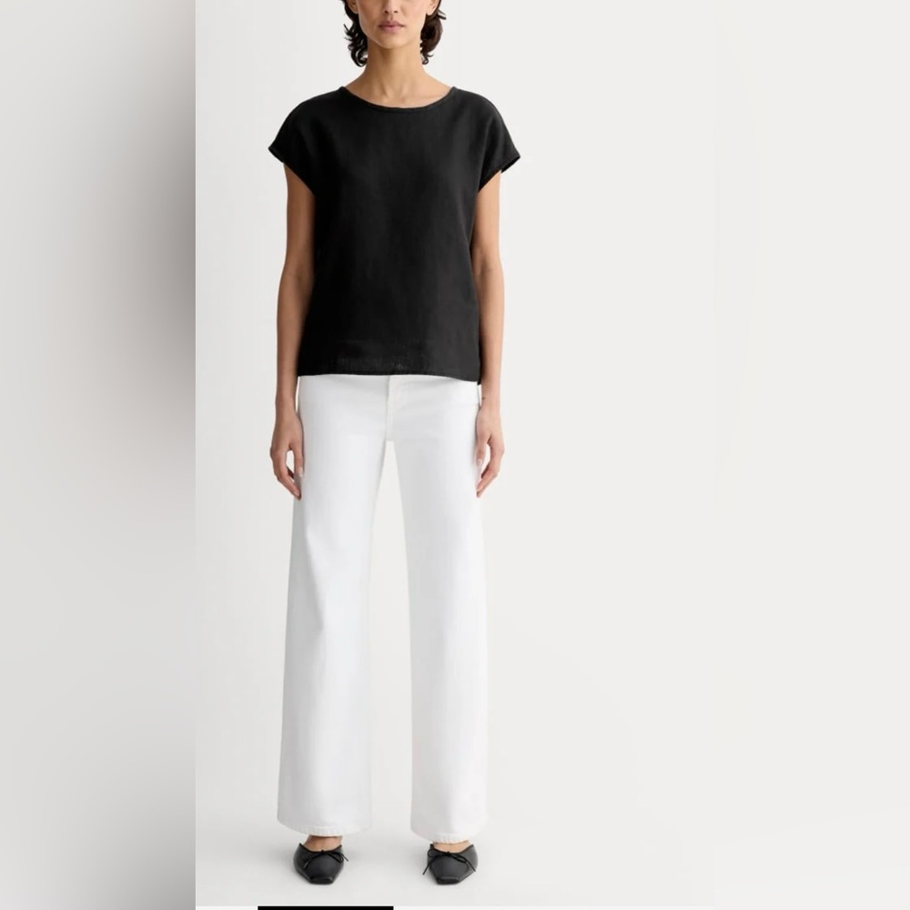 Everlane Black Short Sleeve Blouse; Black Linen Top, Relaxed Fit Cap Sleeve Top